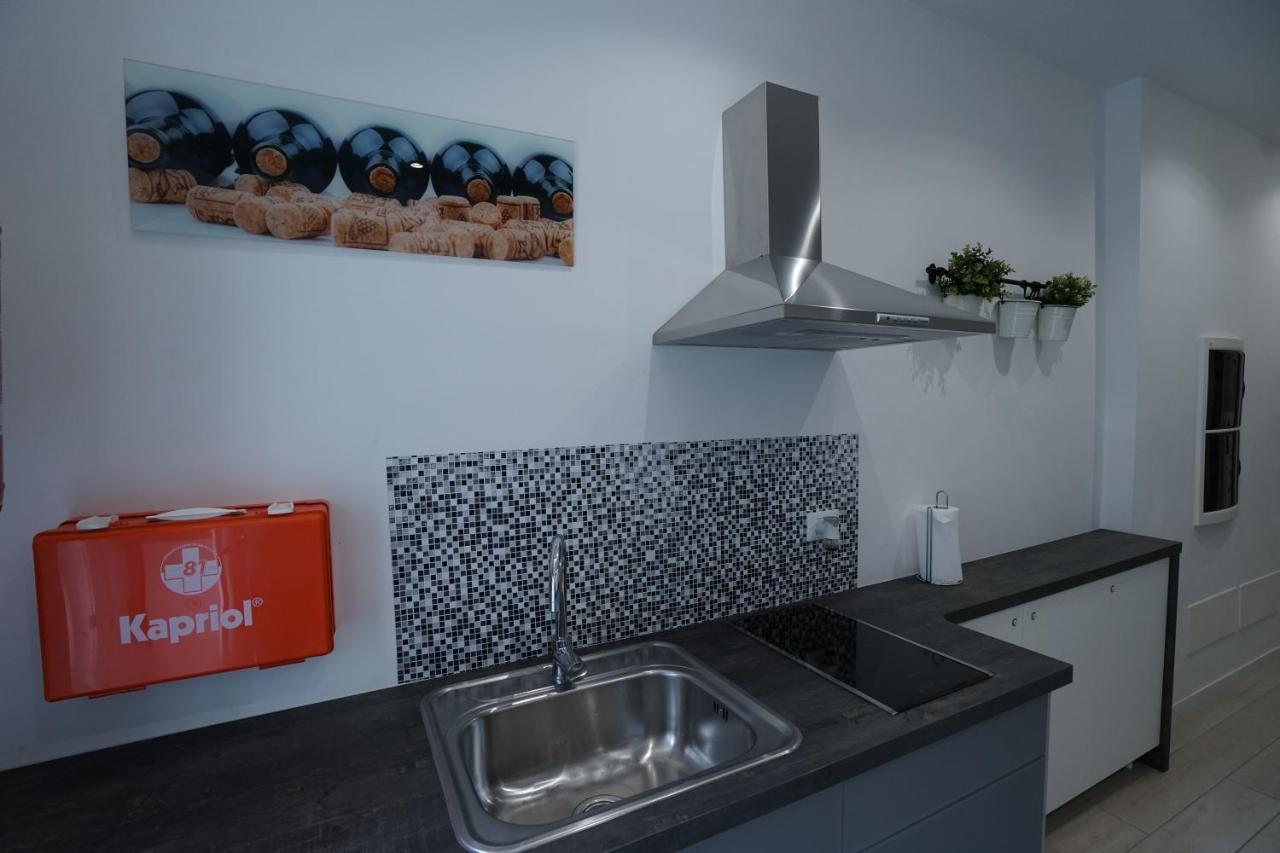 Отель Duca'S House Рим Экстерьер фото